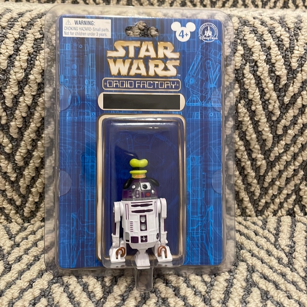 Star Wars Droid Factory Astromech Disney Build a Droid Star Tours 3.75" BAD hat